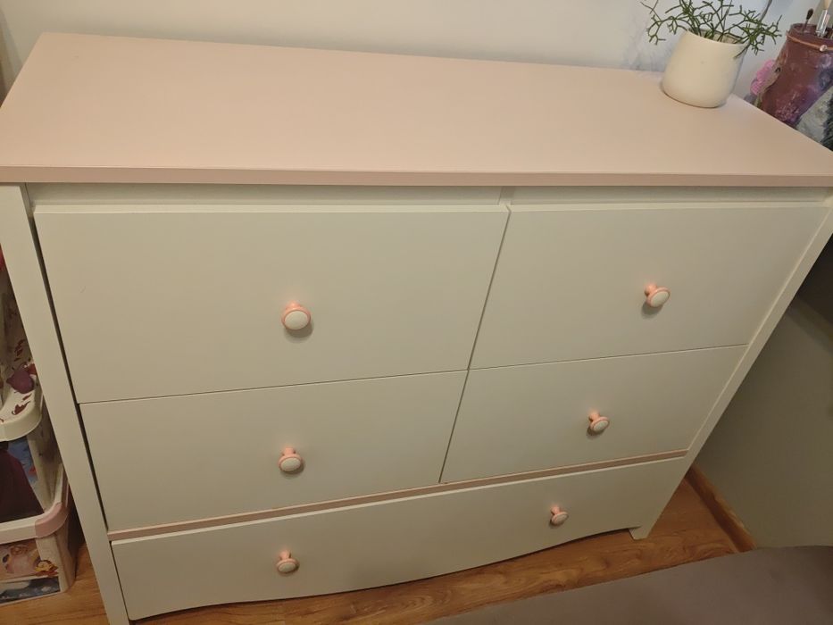 Sprzedam komodę Mia