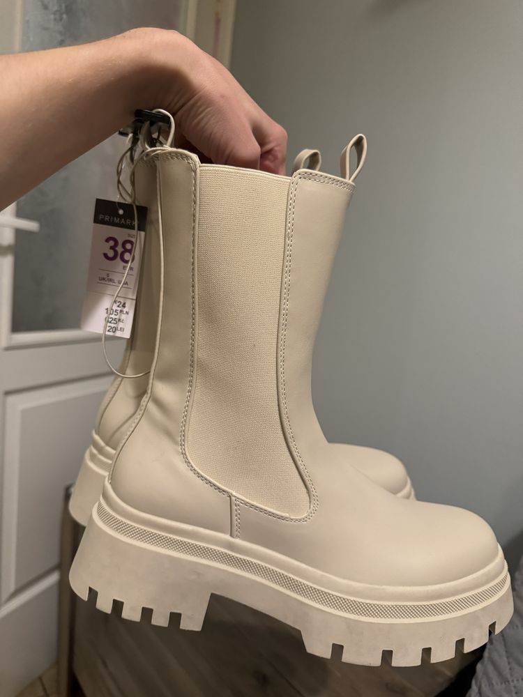 Kozaki Primark bezowe Damskie 38