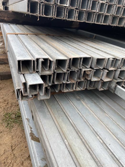 Ceownik 40x40x2 pół zamknięty ocynk 8-9m łaty dachowe profil wiaty