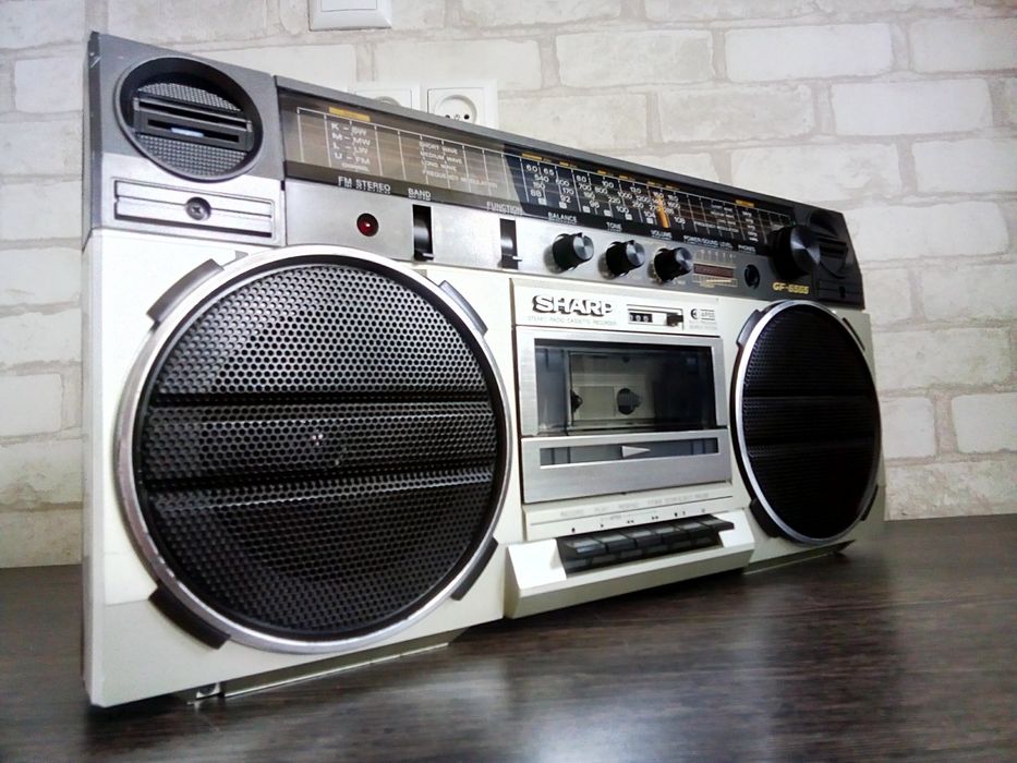 SHARP GF-6565 Stereo Radio Cassette Recorder
