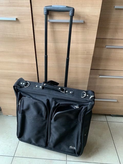 Torba podróżna na garnitur pokrowiec frakonosz TRAVEL TCM koła telesko