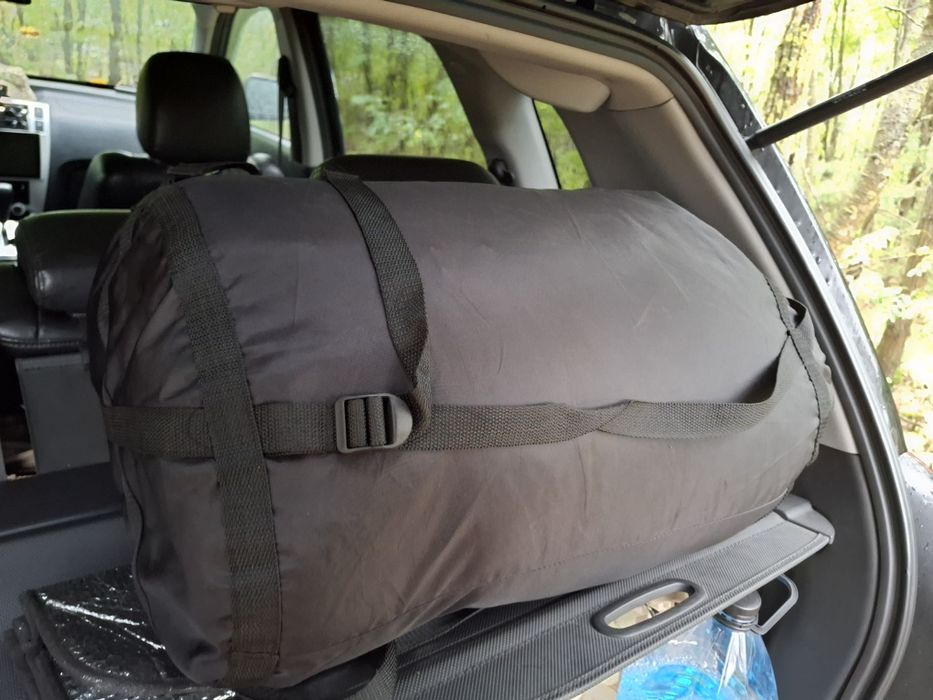 Продам спального мішка