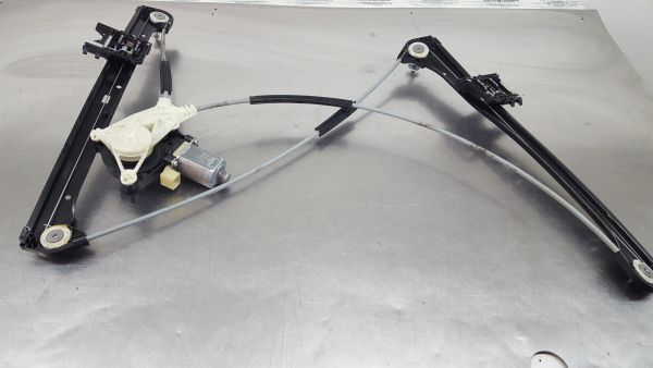 Elevador vidros frente direito AUDI A3 (8V1, 8VK)