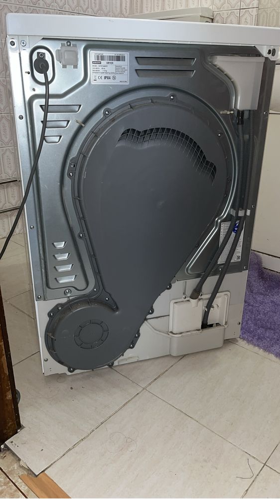 Maquina de secagem de roupa Samsung com capacidade para 8kg