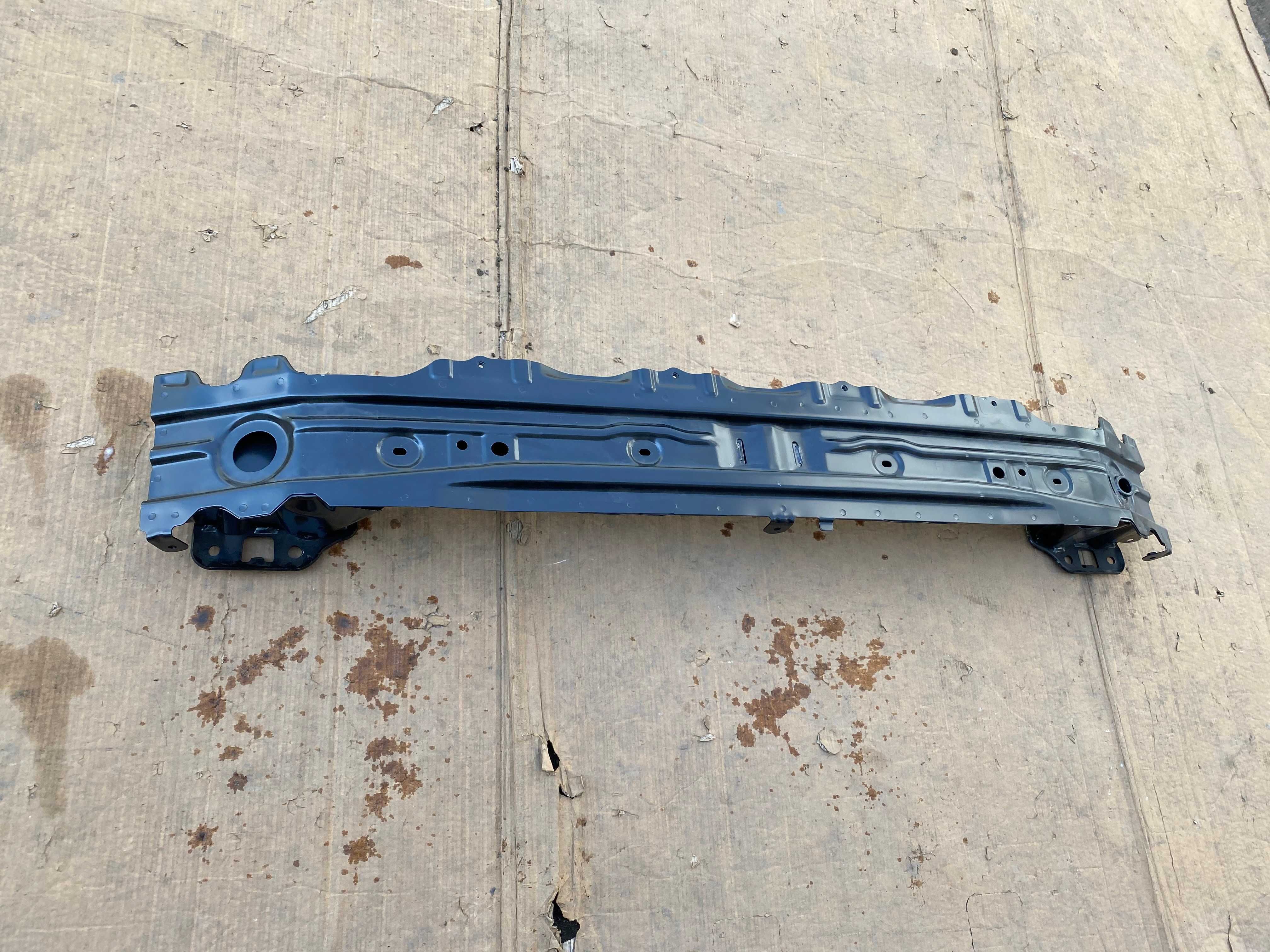 Підсилювач переднього бампера Subaru Forester 2013р- 57711SG0009P