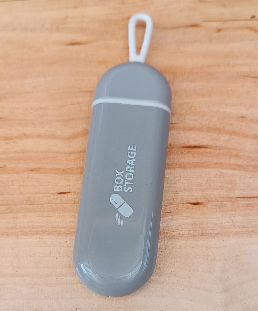 Pojemnik etui na tabletki leki