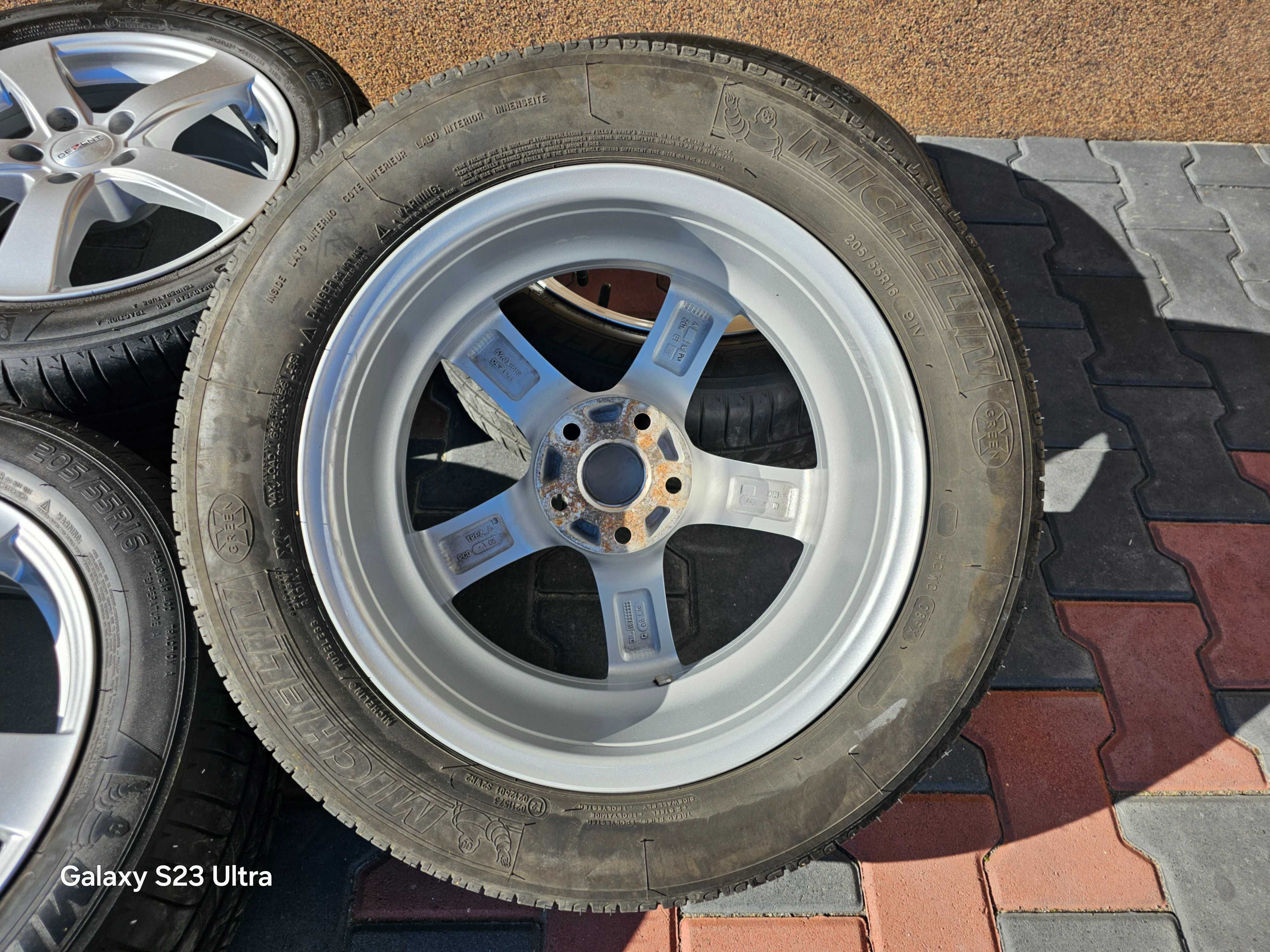 Alufelgi Dezent RE z oponami Michelin 205/55 R16 lato + czujniki tpms