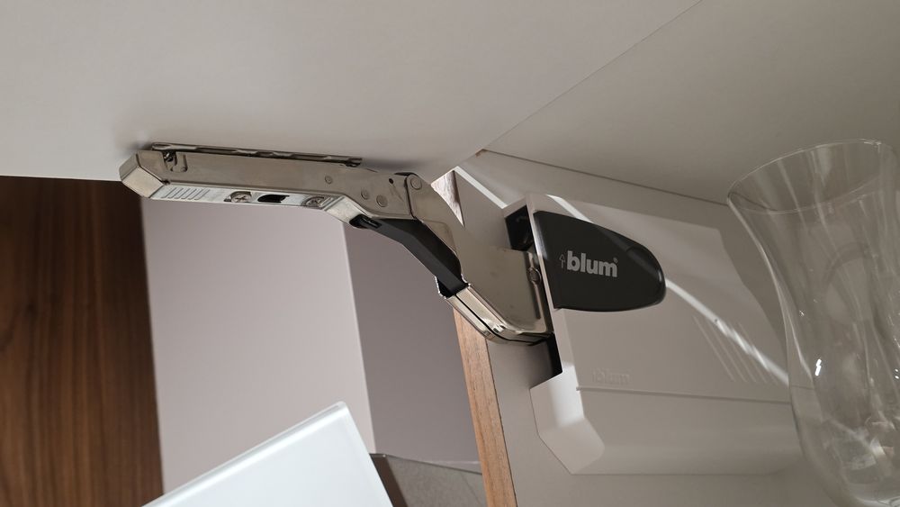 Blum AVENTOS HK подъемный механизм 20Kx70x