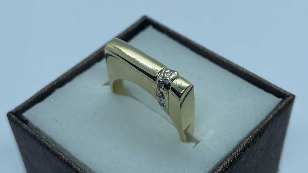 Złoty pierścionek z cyrkoniami 4,52 p585 r13 /ST złoto