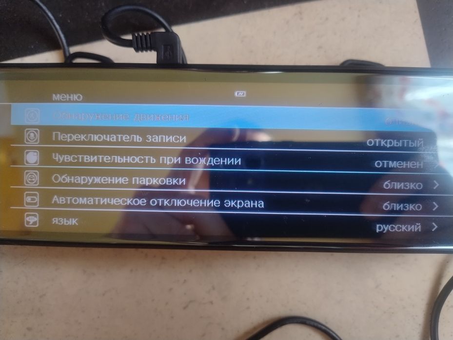 Видеорегистратор зеркало lexand lr40