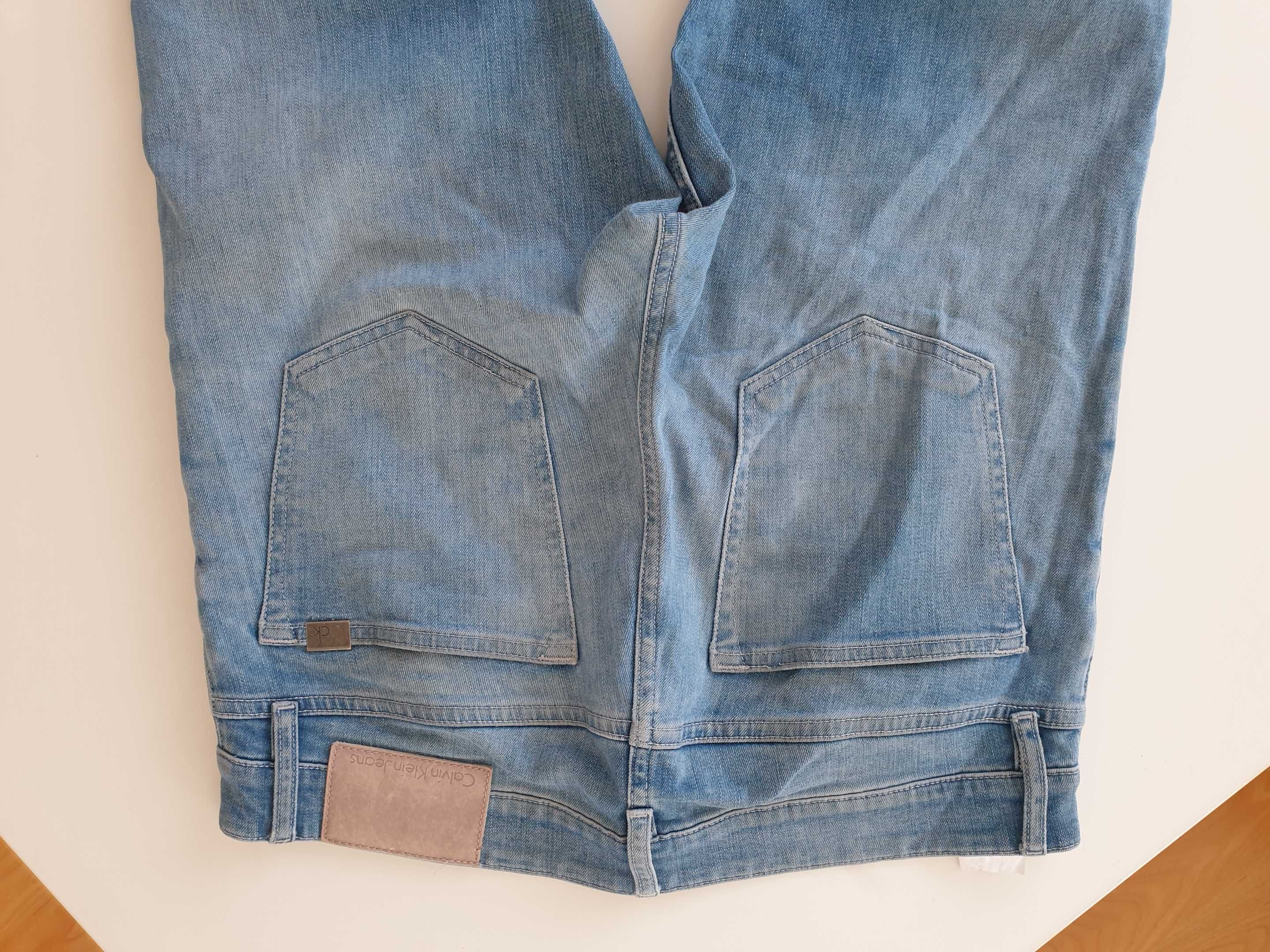 Spodnie jeansy Calvin Klein