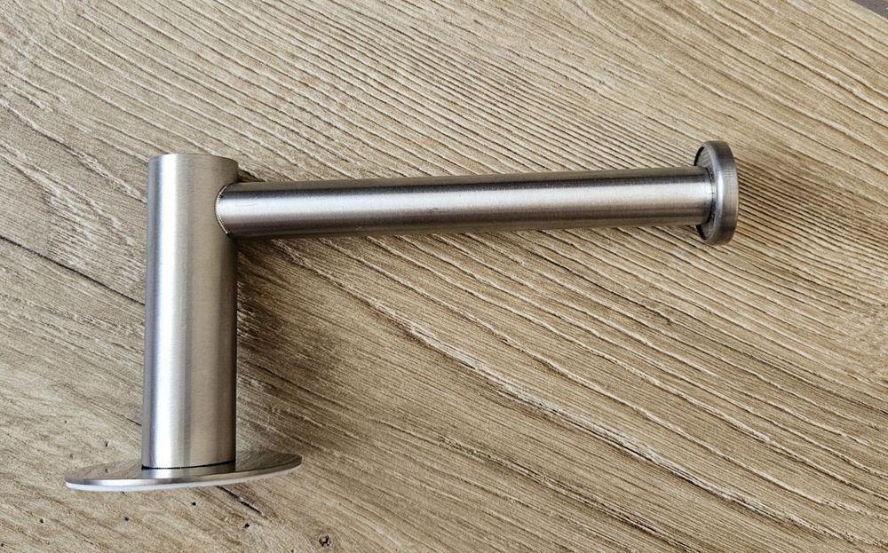 Uchwyt na papier toaletowy z taśmą 3M