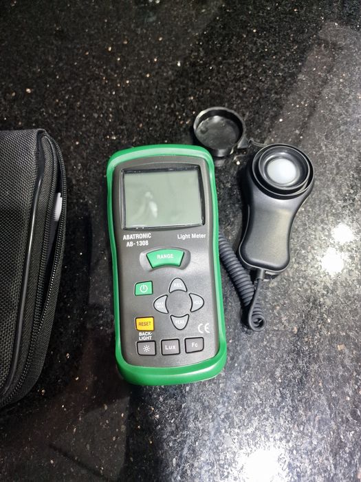 Luksomierz profesjonalny ABATRONIC AB-1308 miernik oświetlenia światła