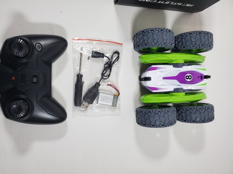 Zdalnie sterowany samochód dla dzieci 3+