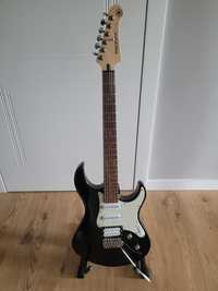 Yamaha Pacifica 112V