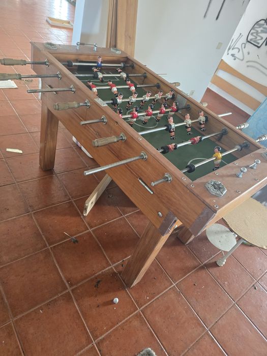 Mesa de Matraquilhos Vintage em Madeira Maciça – Modelo Café Antigo –