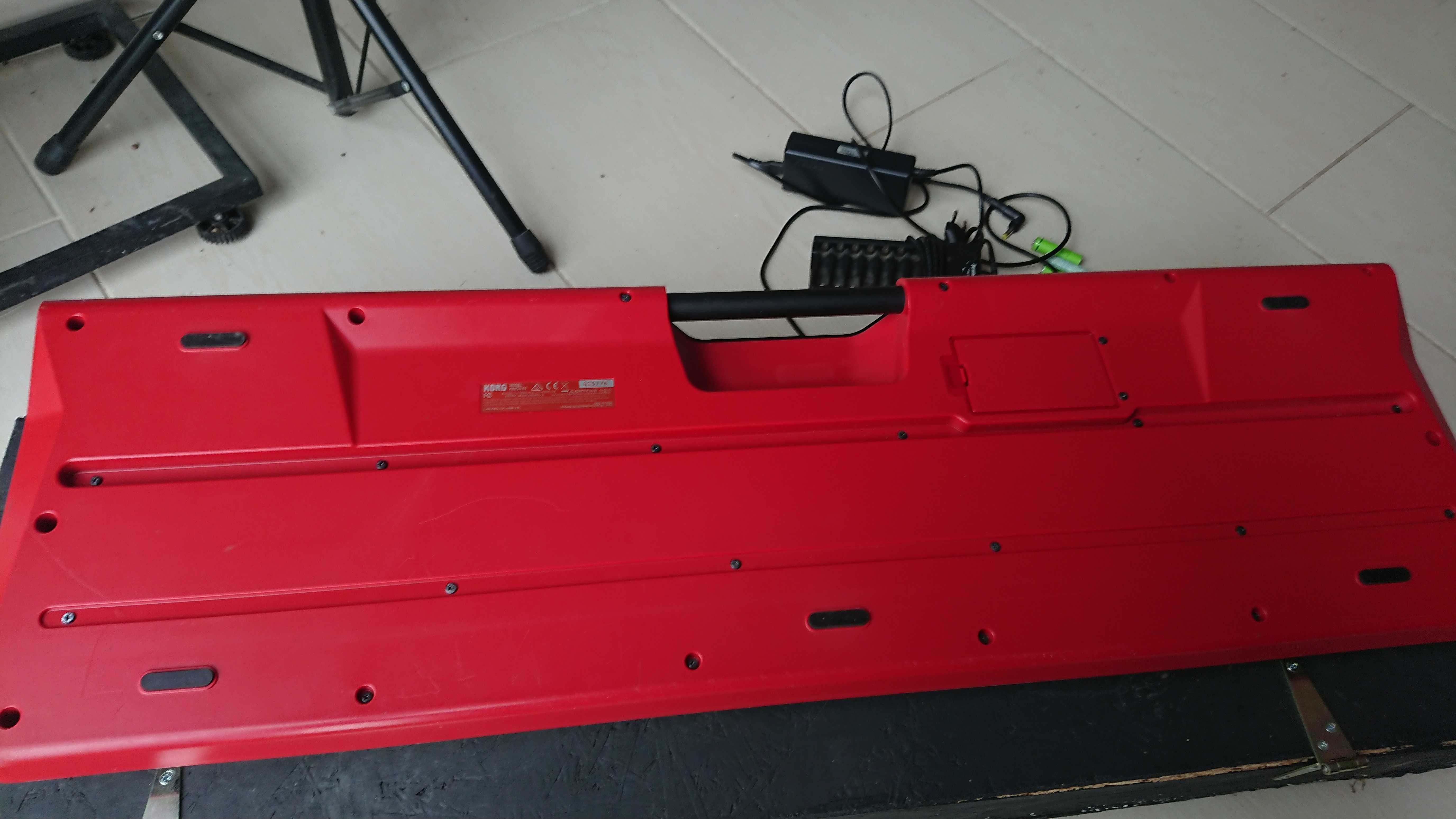 Korg Kross syntezator