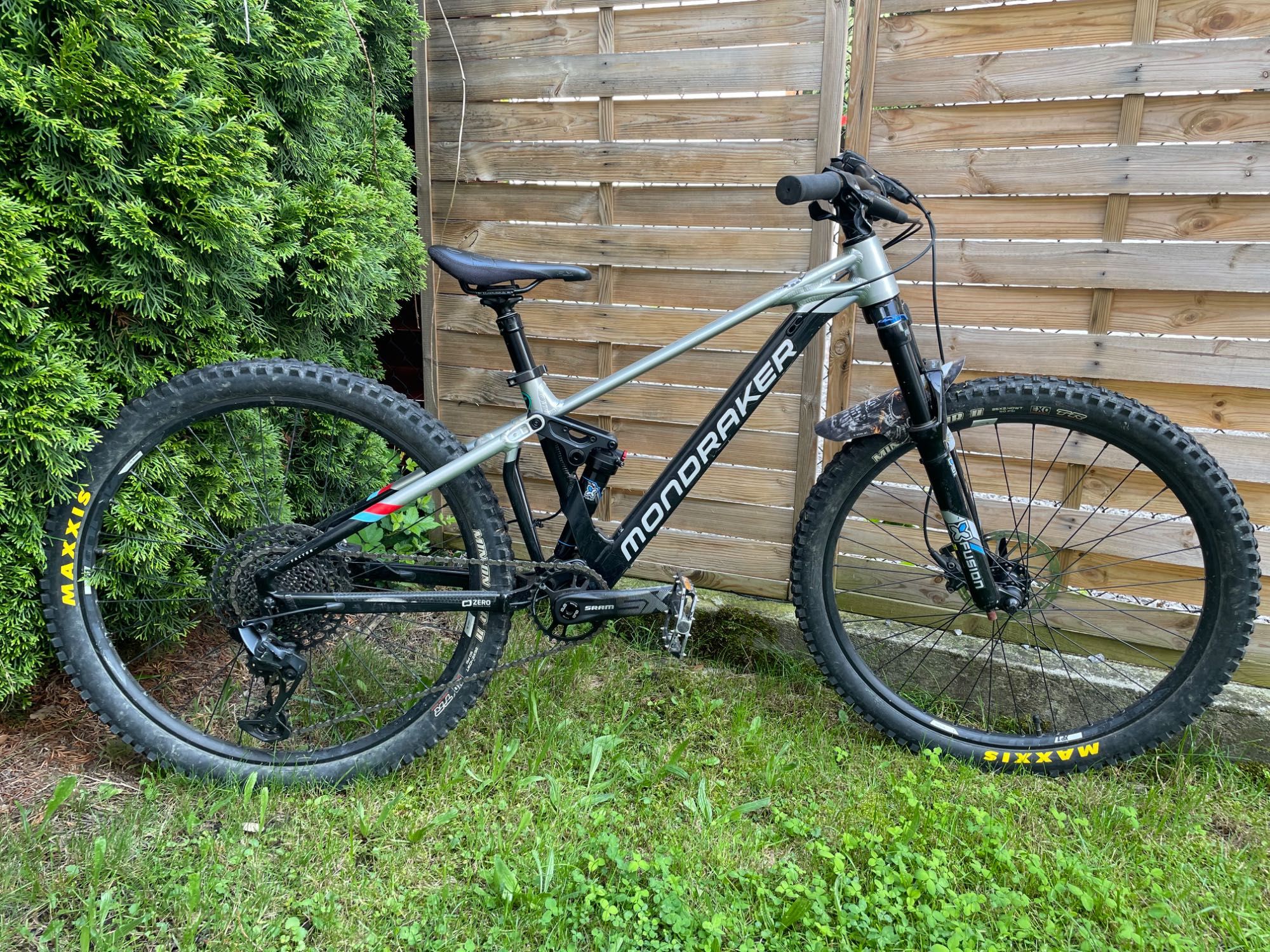 Rower enduro, mtb, Mondraker FACTOR 26 junior ze sztycą