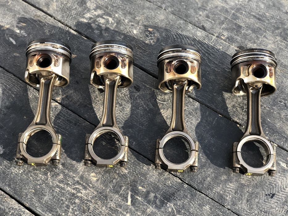 Поршень поршня шатун VW Passat B6 2.0 BMP BKP BKD BMR BMN CBA CBAB