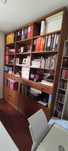 Estante para Livros com gavetas e portas