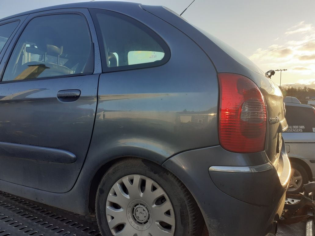 Citroen Xsara Picasso 2007r na części