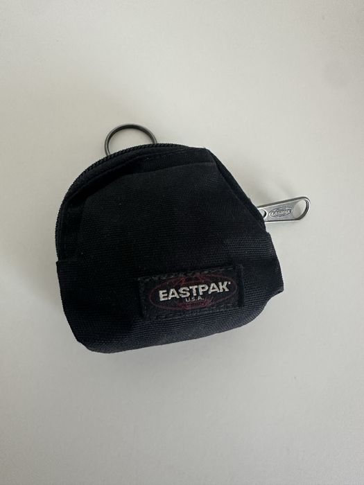 Porta moedas - eastpak