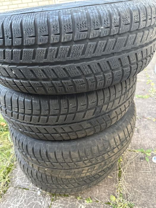 Резина зимняя  185 60 R15