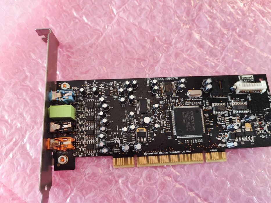 Dźwiękowa Sound Blaster SB0570 PCI