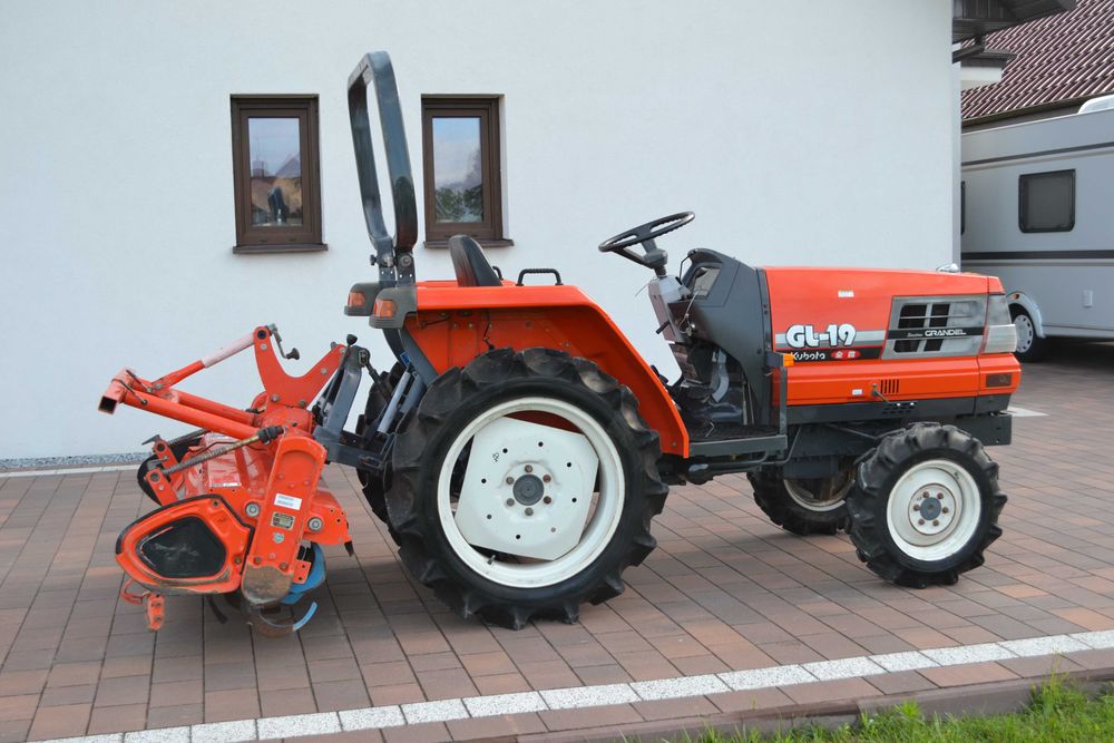 Traktorek japoński mini traktor Kubota W Yanmar japonski