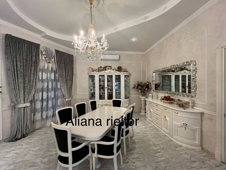 Сдам красивый дорогой  дом для мероприятий 10 ст.Фонтана