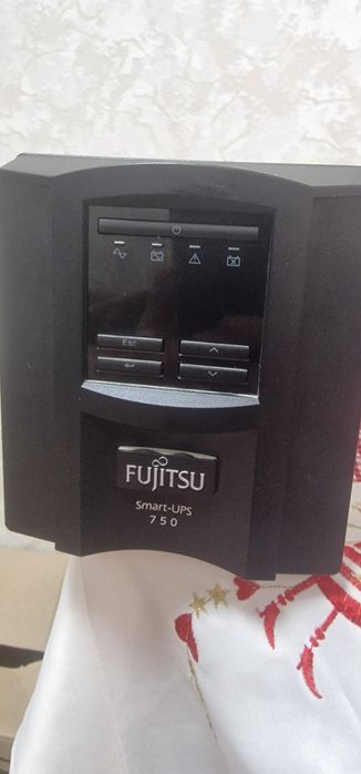Безперебійник/UPS Fujitsu