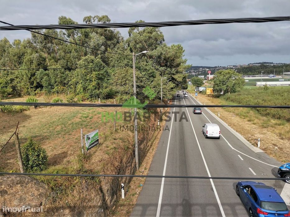 Arrendamento terreno em Sanfins