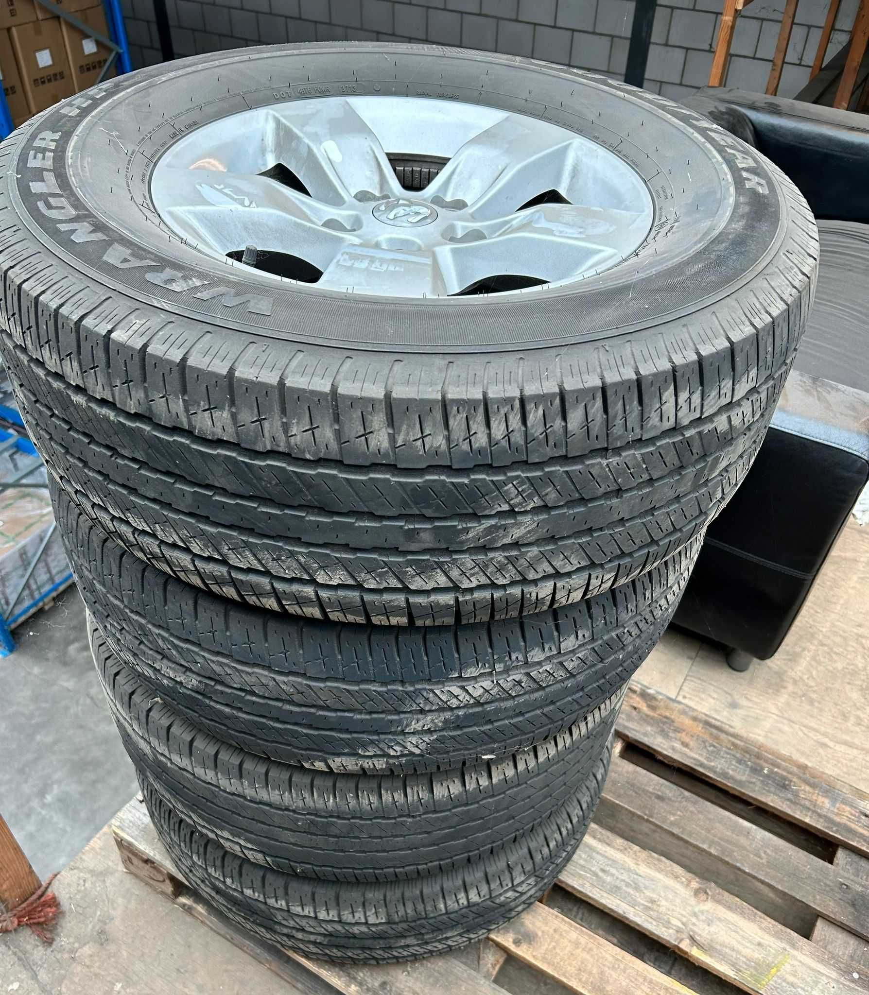 Dodge Ram 265/70 r17 Koła, opony