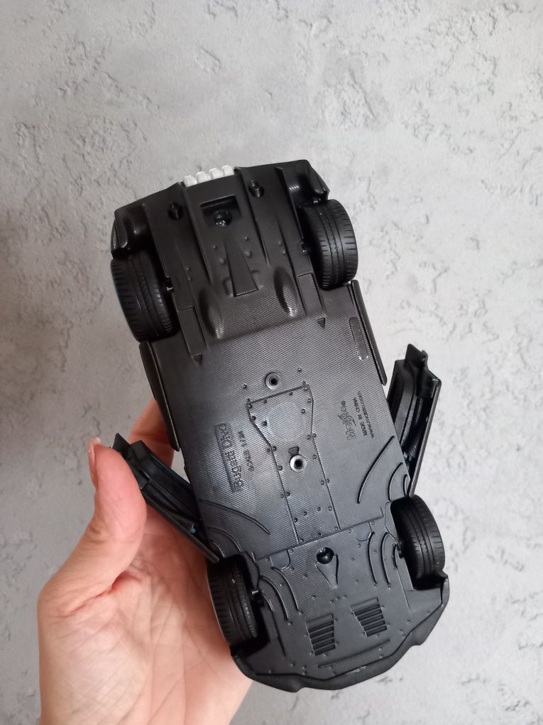 Bugatti model auto autko samochód ruch elementy Bugatti jak NOWY zdubl
