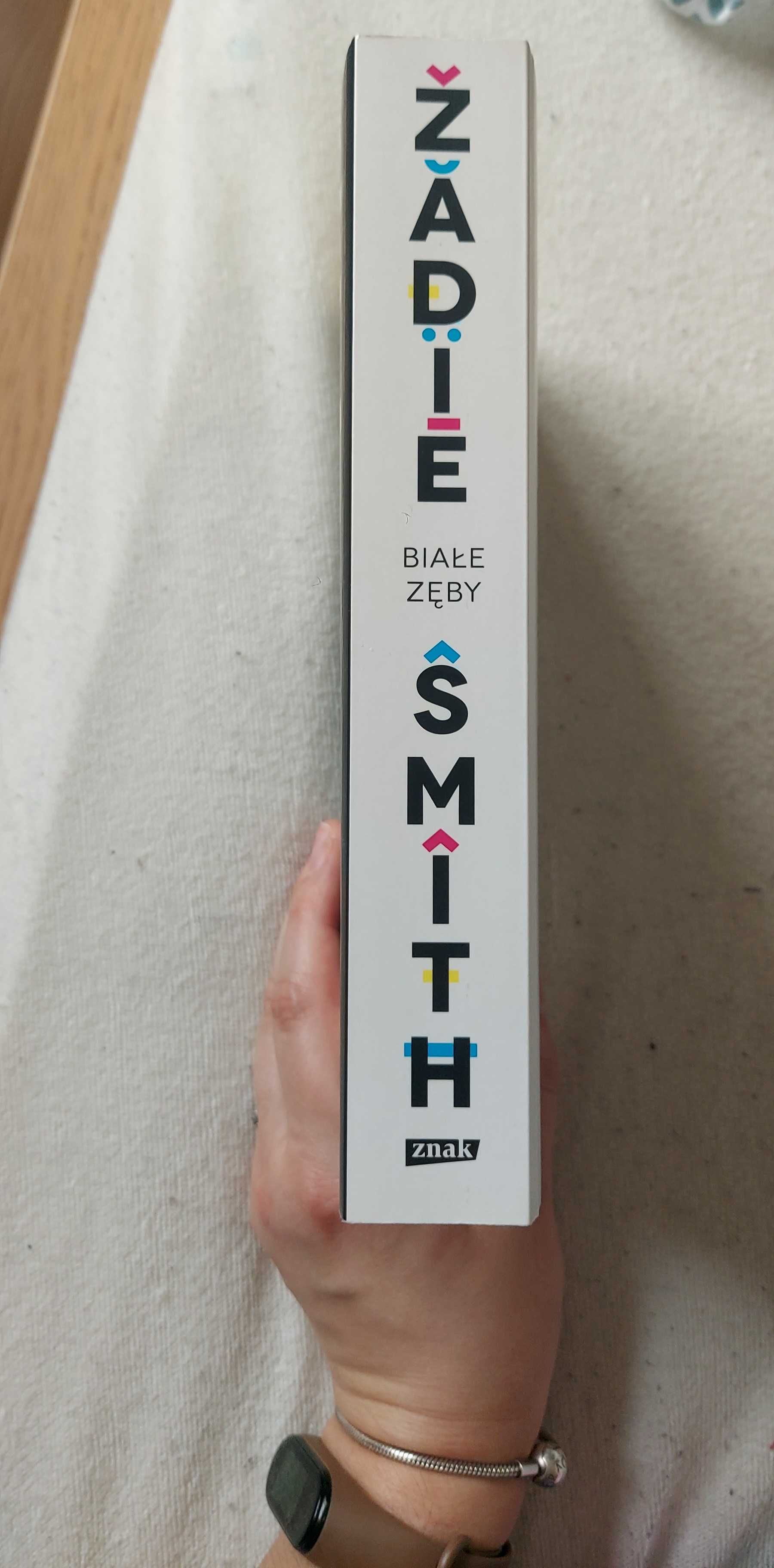 Białe zęby Zadie Smith