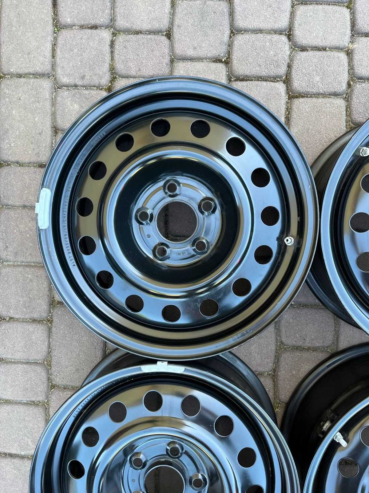 Felgi Stalowe Kia 5x114,3 16 cali CZUJNIKI SPORTAGE JAK NOWE