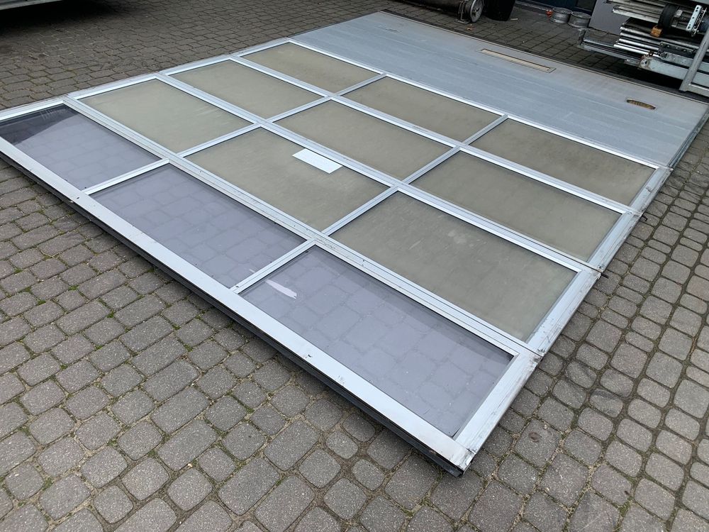 Brama 3.26x4.00 segmentowa panelowa Nassau przemysłowa