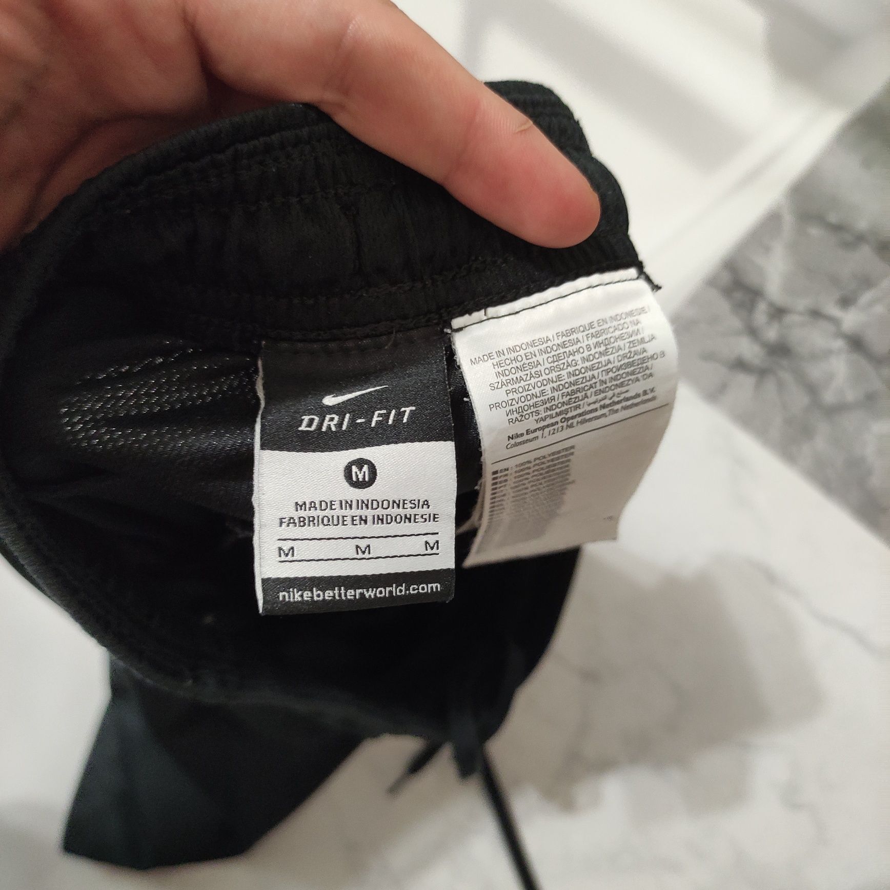 Шорти Nike чоловічі спортивні