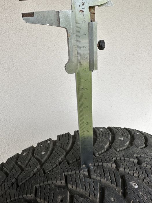 Зимові шини Nokian Nordman 4, 195/65R15 (з дисками, розболтовка 5х110)