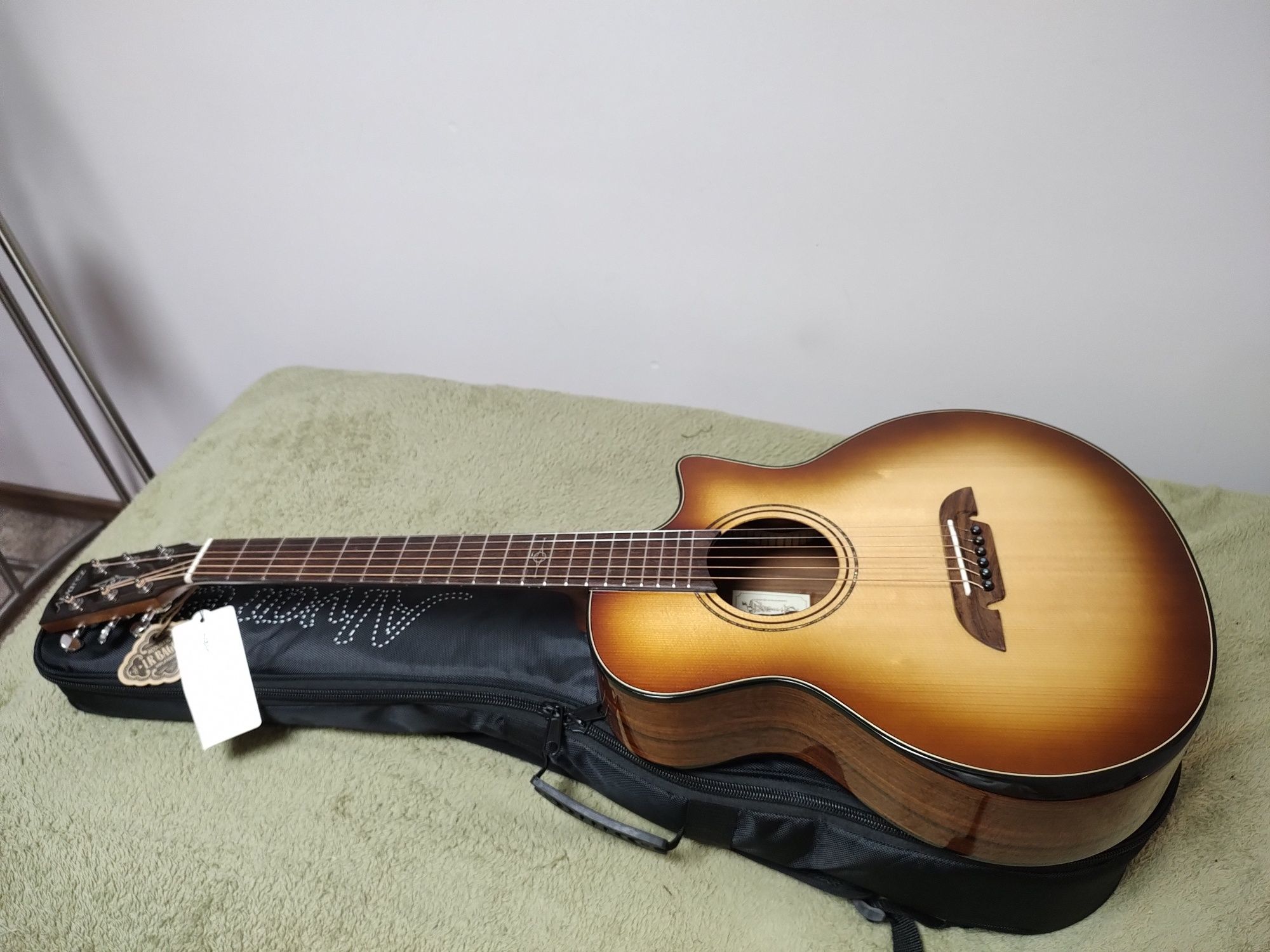 NOWA Alvarez LJP70CEARSHB gitara elektroakustyczna gryf 45 mm SOFTCASE