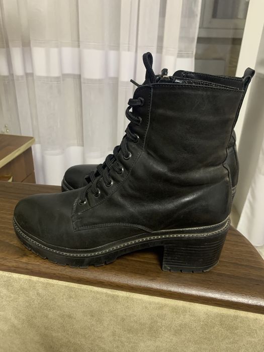 Шкіряні черевики на байці 39 р. ( 25,5 см)