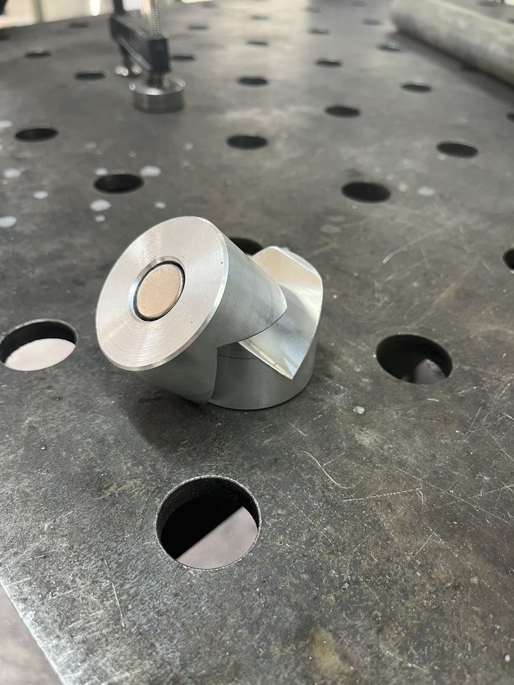 Aluminiowe magnetyczne pryzmy spawalnicze CNC faktura VAT KWOTA NETTO