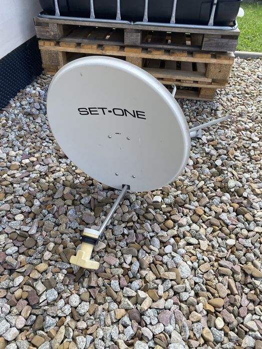 Antena 60 z konwekterem