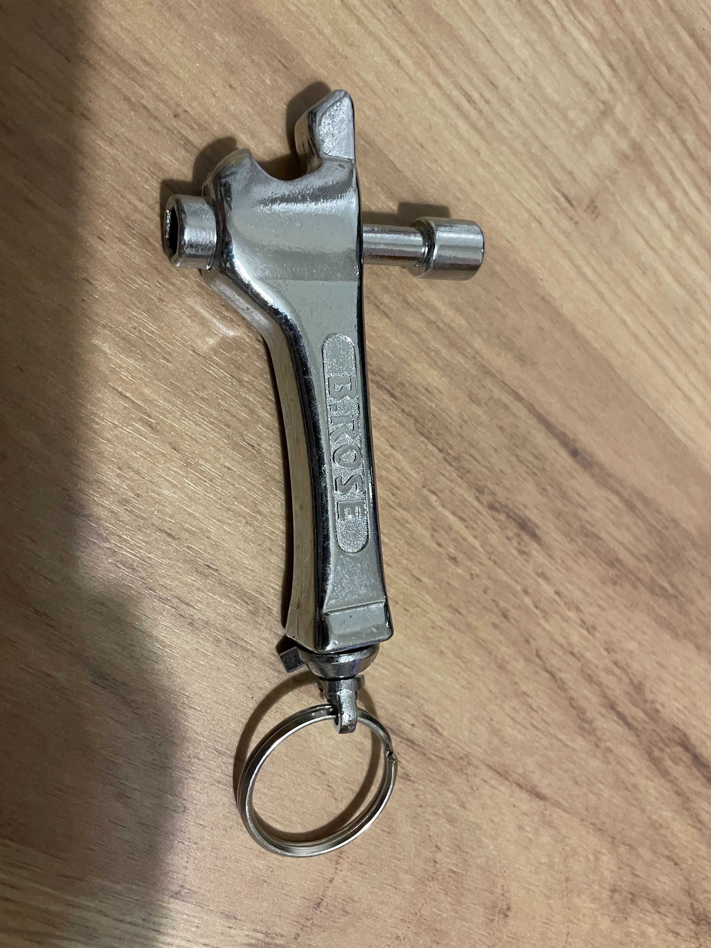 Kluczyk do perkusji B.ROSE, wielofunkcyjny - rzadki model