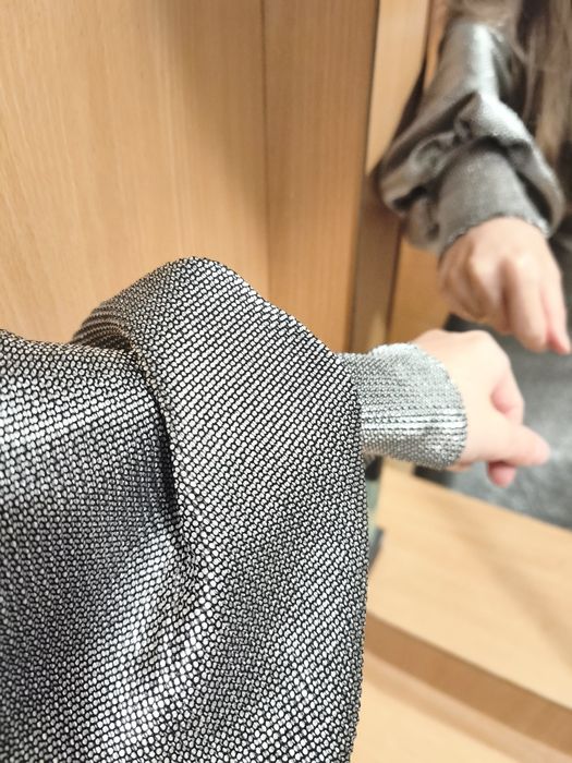 Ідеальна нарядна сукня по фігурі