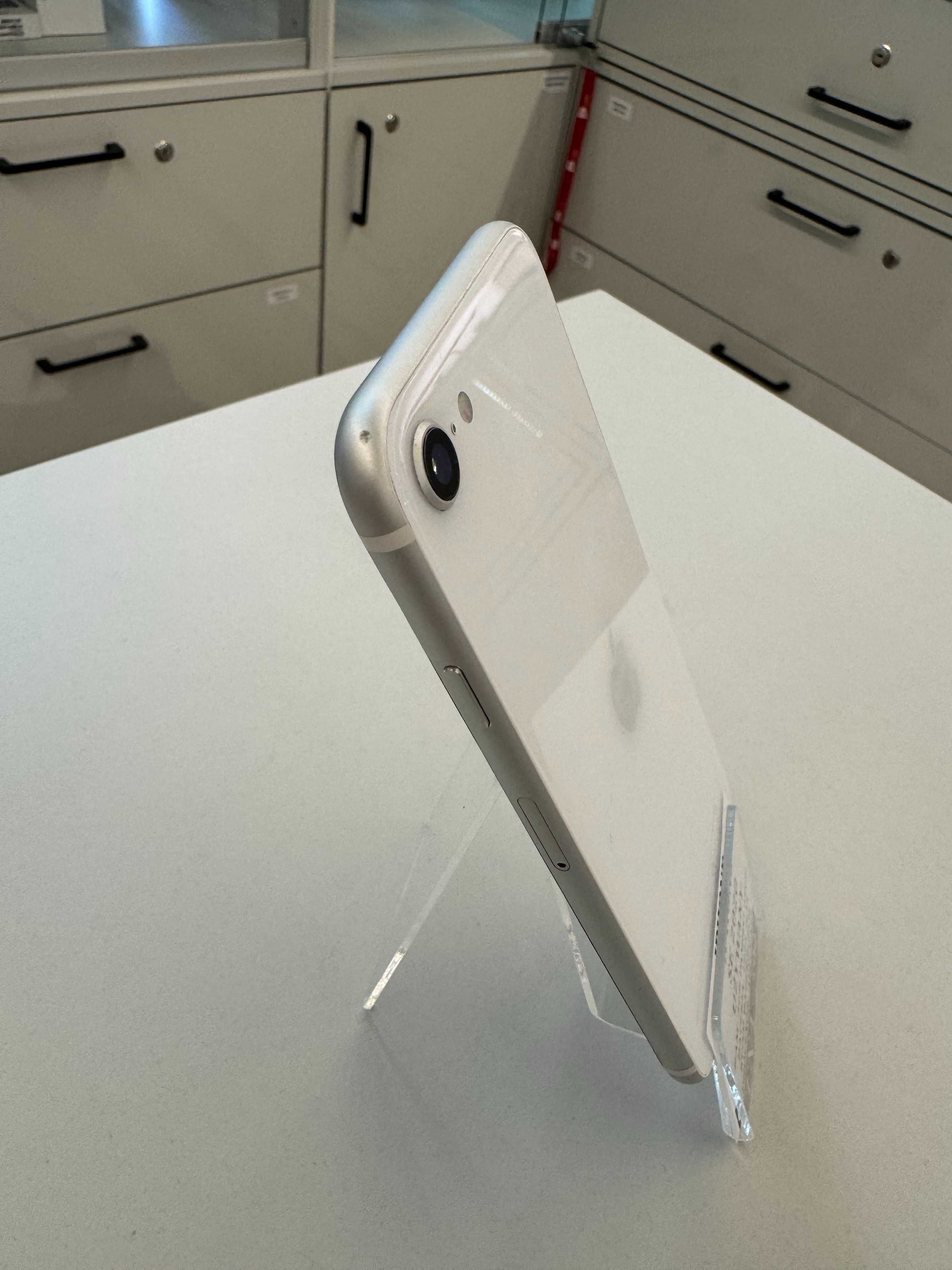 iPhone SE 2020 64GB Bat 86% Topcase Vivo *Raty 0%*