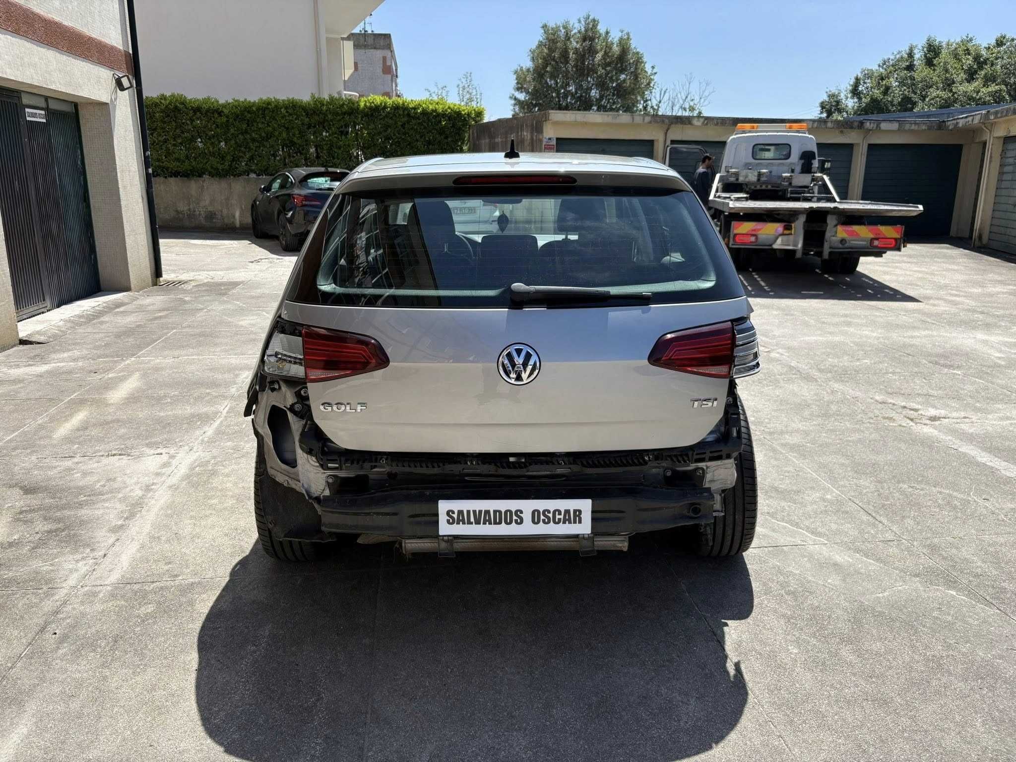 VW GOLF VII 1.0 TSI Confortline Gasolina