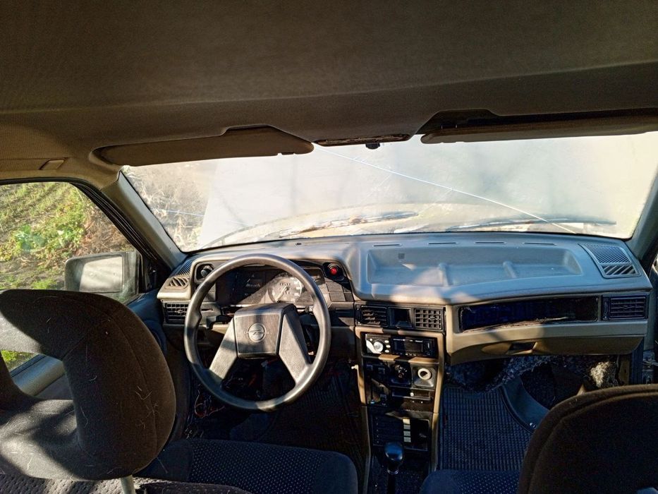 Продам Опель кадет