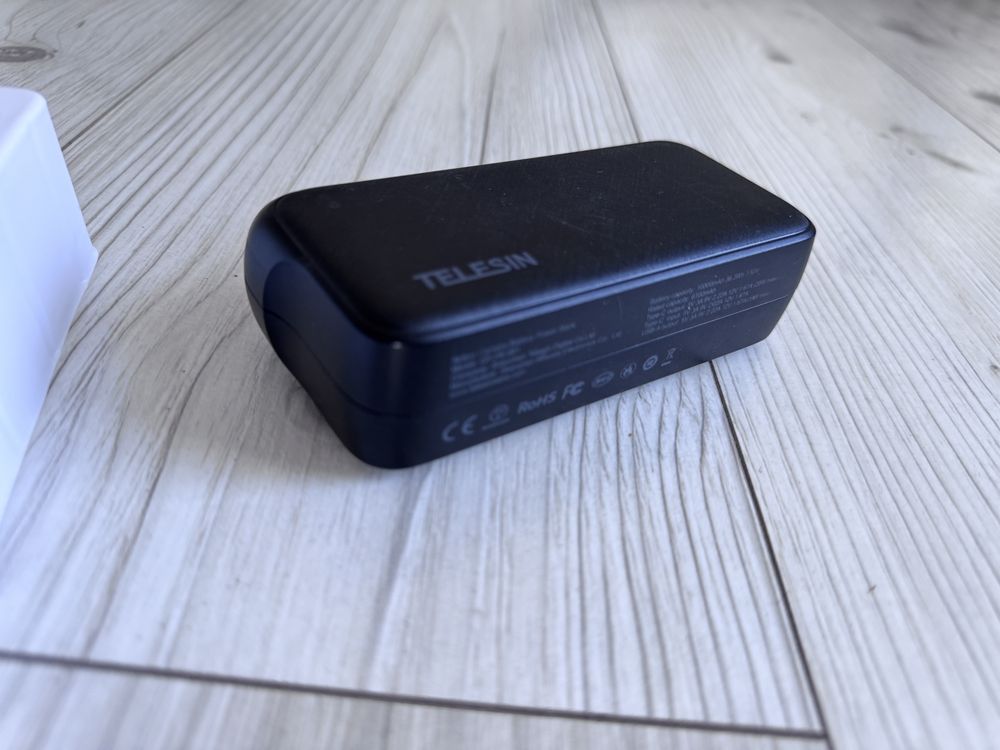 Telesin ladowarka powerbank GoPro prawie NOWA