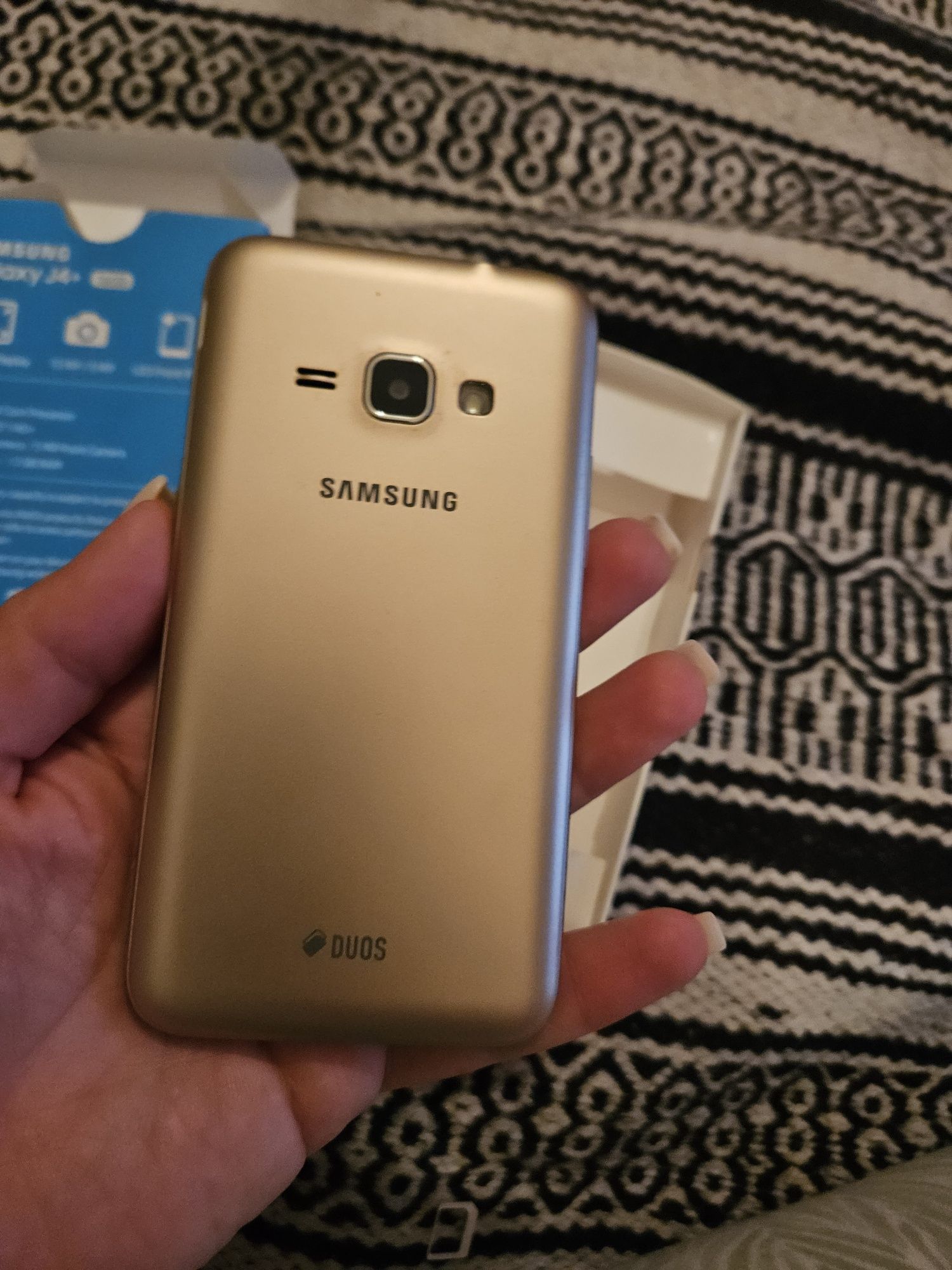 Продам Samsung J4 2018год
